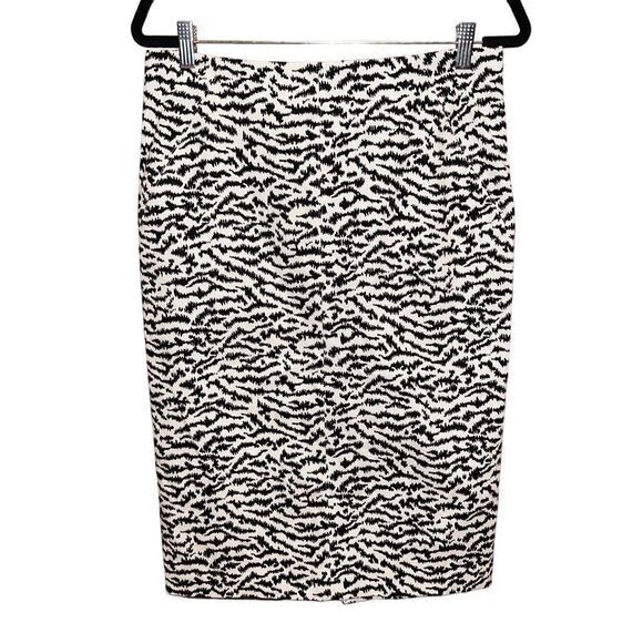 Veronica Beard Midi Seamed‎ Pencil Skirt Womens 12 Black White Tiger Print - Picture 1 of 11